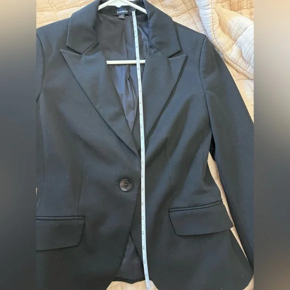 Express Women's Classic Black Suit Jacket - Picture 5 of 9